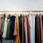 Guarda-roupa cápsula: as peças-chave que combinam entre si